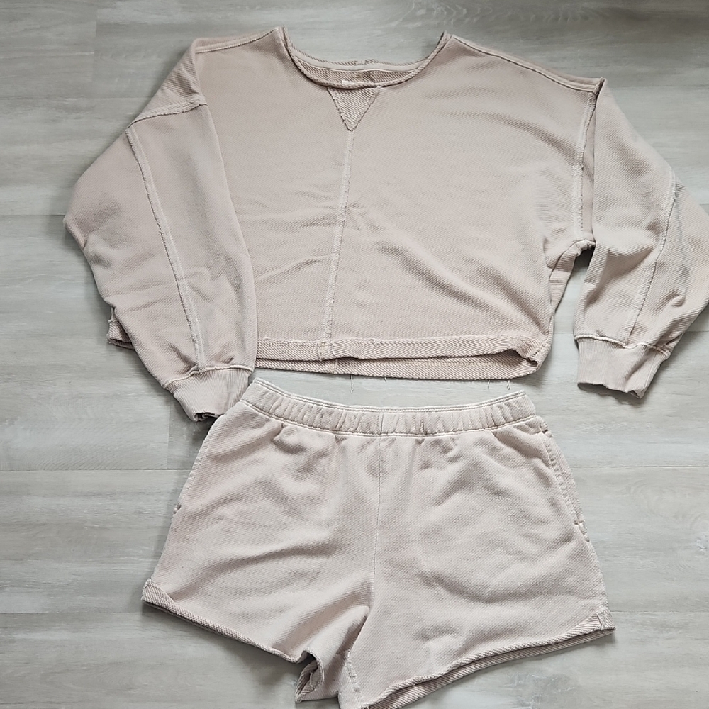 Beige Lounge Set